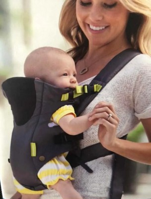 Mochila bebe online infantino